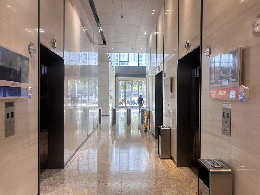 电梯厅1